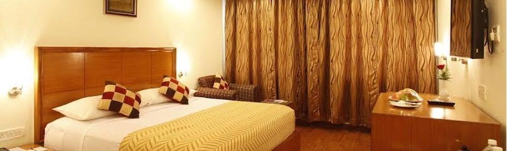 Hotel Kalinga Ashok Bhubaneswar Exterior photo
